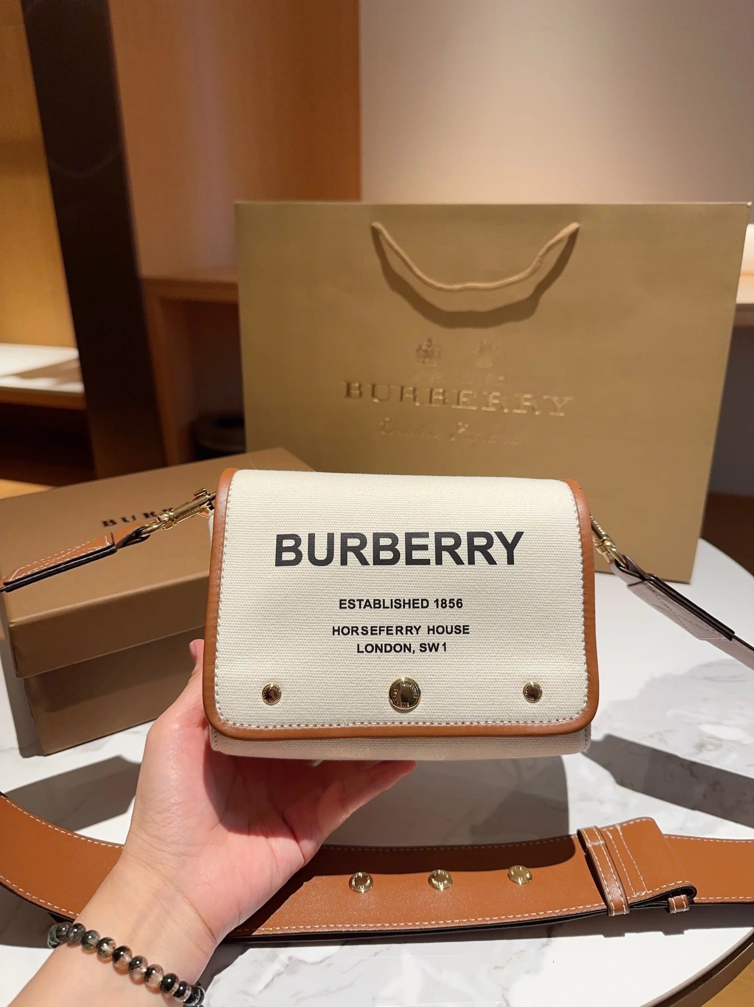 Burberry Vintage Check Messenger Bag Beige Multicolor Crossbody Bag - 10