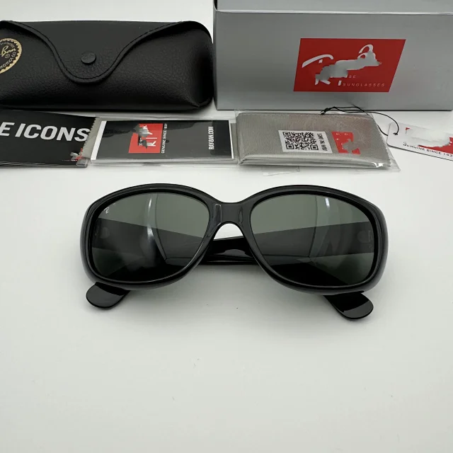 Ray-Ban Multiple sunglasses models product detail image 18