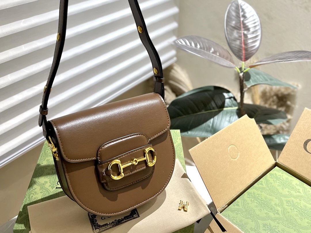 Gucci Horsebit 1955 Mini Saddle Bag Beige Black Crossbody Bag - 8
