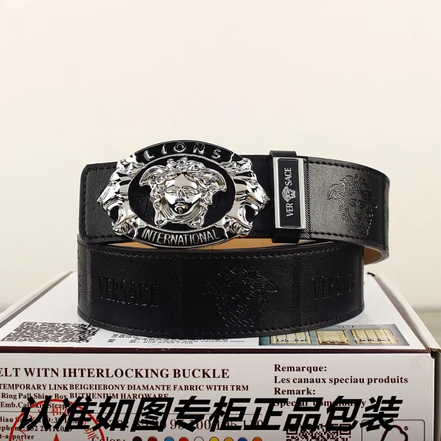 Versace Belts Medusa buckle leather belt product detail image 11