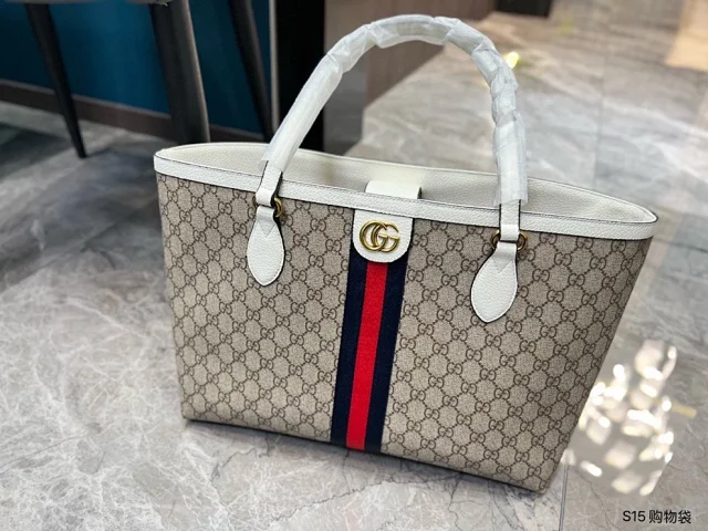 Gucci Handbags Logo Print Tote Bag product detail image 3