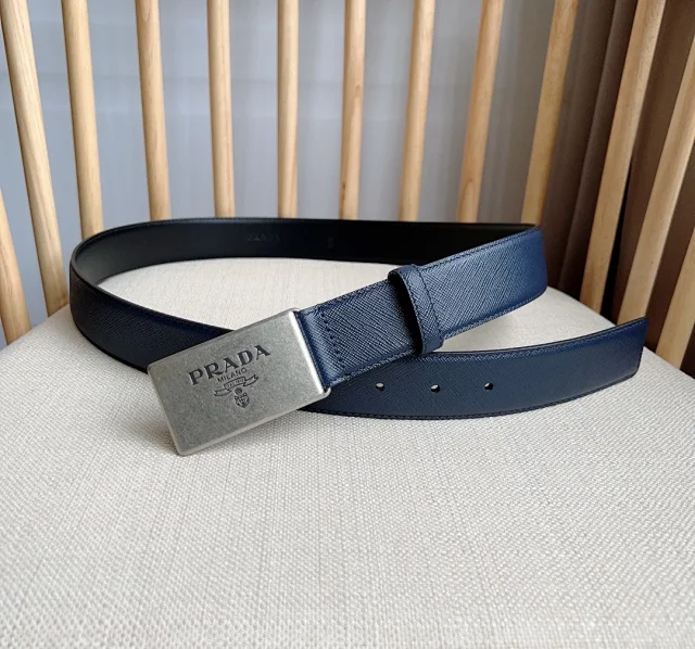 Prada Belts Leather belt with logo buckle product detail image 3