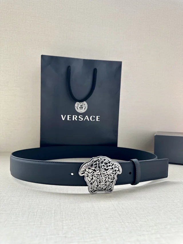 Versace Belts Medusa Buckle Belt product detail image 3
