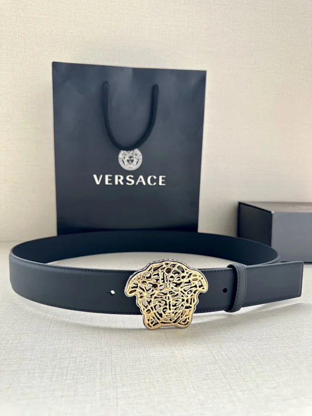 Versace Belts Medusa Buckle Belt product detail image 4