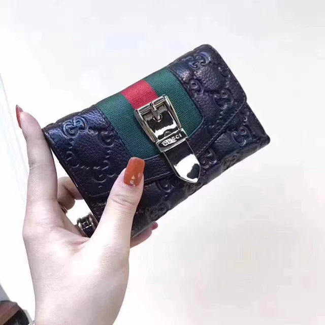 Gucci Crossbody Bags Monogram Zip-Top Bag product detail image 11