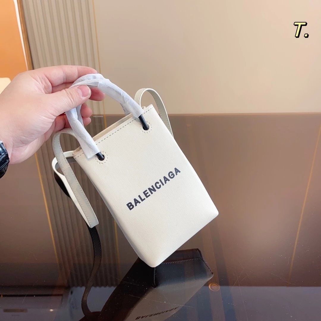Design The Simpsons x Unknown Brand Mini Tote Bag Black Handbags - 3
