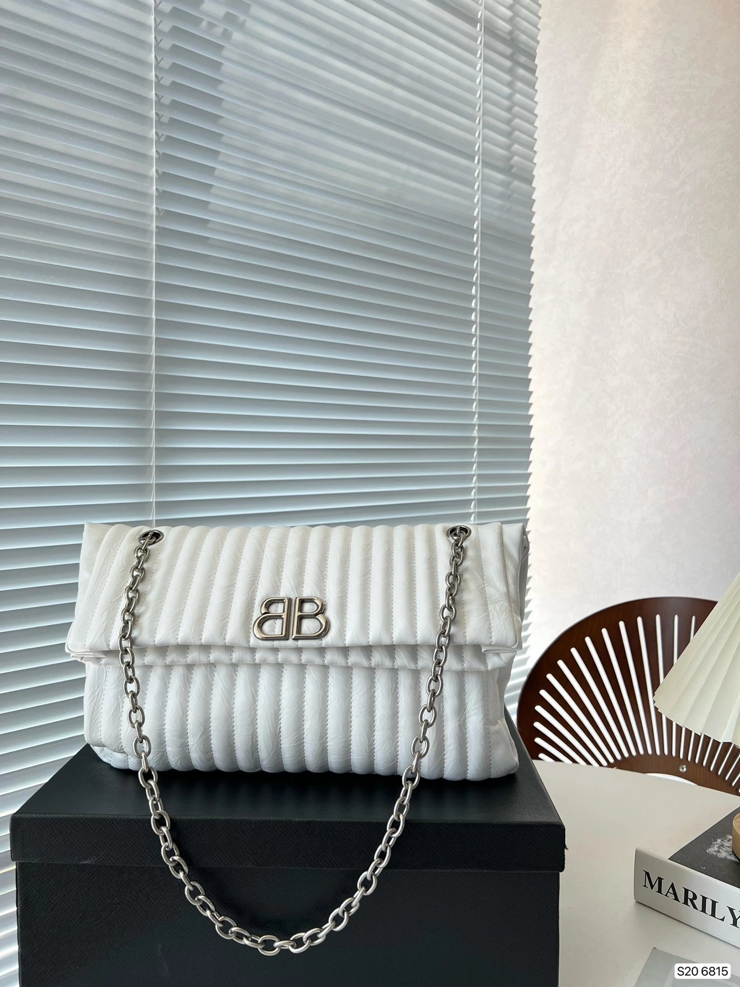Balenciaga Hourglass Mini Black Quilted Chain Bag Shoulder Bags - 14