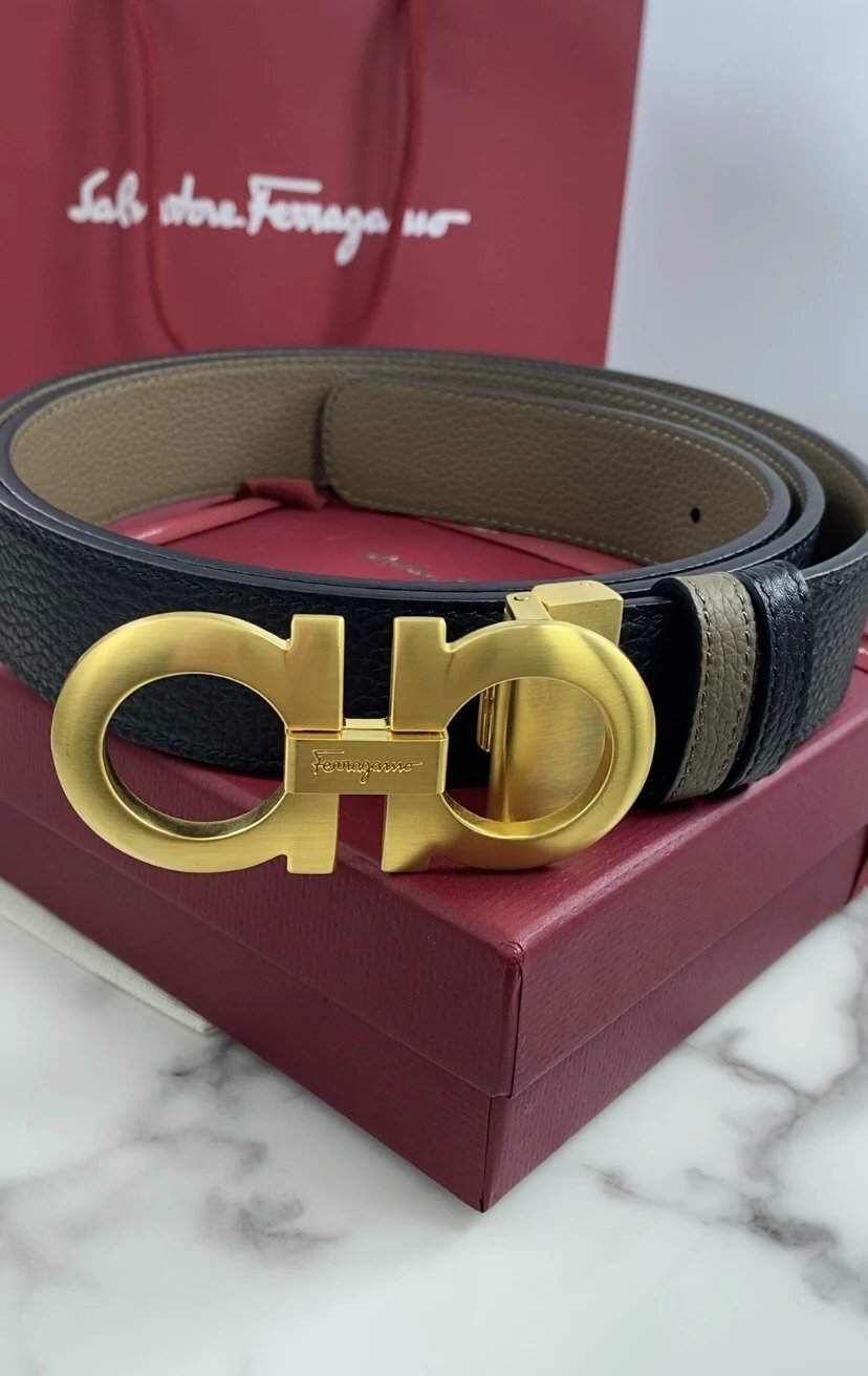 Salvatore Ferragamo Gancini Buckle Black Leather Belt - 14