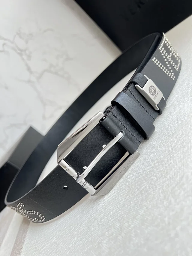 Versace Belts Medusa Buckle Belt product detail image 6
