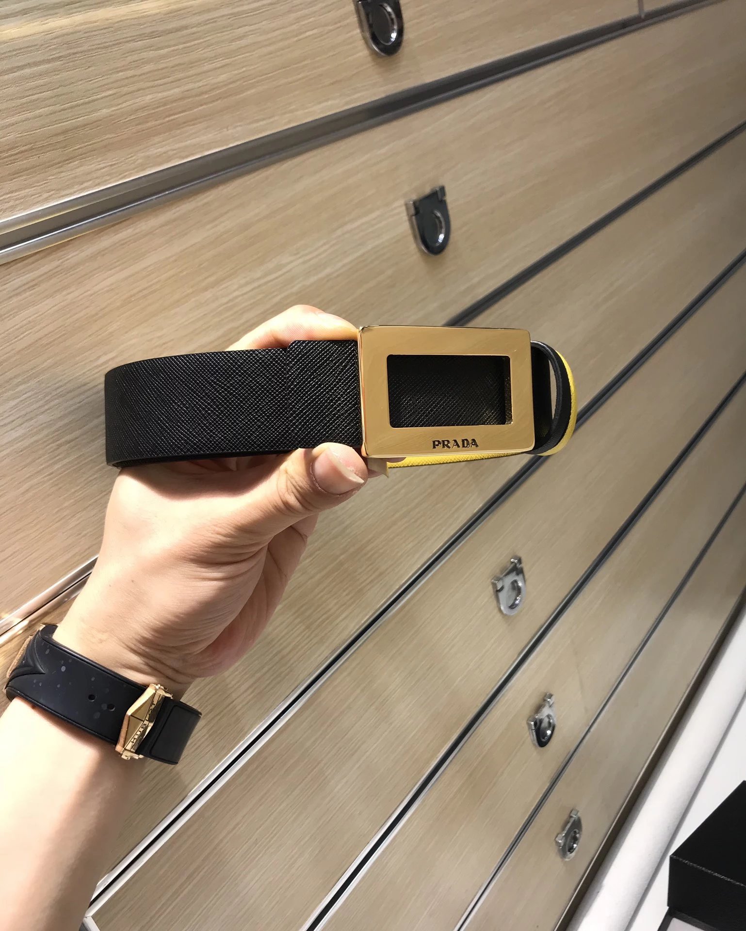 Prada Reversible Leather Belt Black / Gold - 10