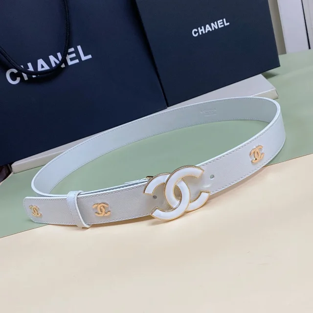 Chanel Belts Interlocking CC Buckle Belt product detail image 2