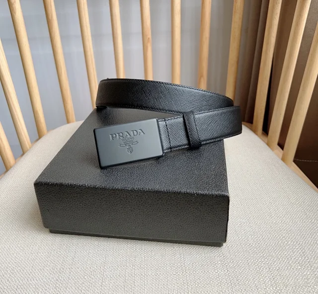 Prada Belts Leather belt with logo buckle product detail image 1