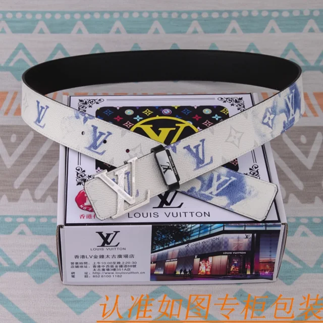 Louis Vuitton Belts LV Initiales buckle belt product detail image 3