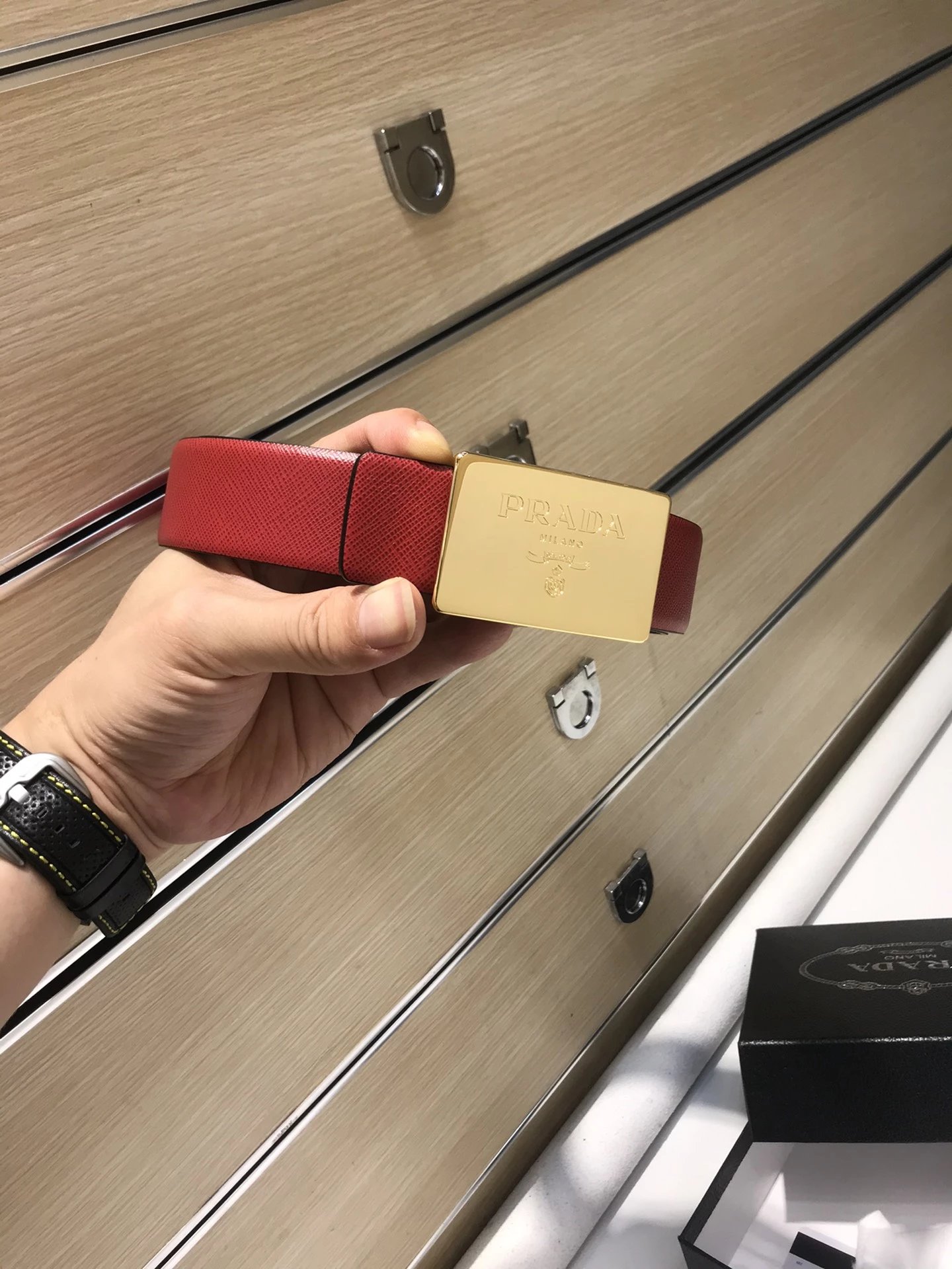 Prada Reversible Leather Belt Black / Gold - 5