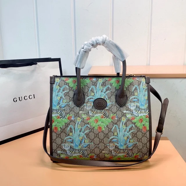 Gucci Handbags Assorted tote and top-handle designs product detail image 7