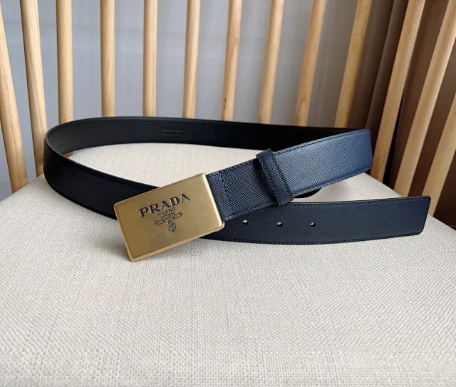 Prada Belts Leather belt with logo buckle product detail image 4