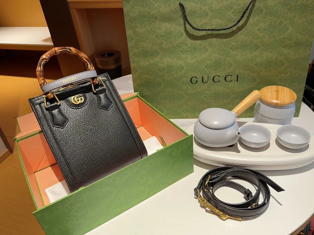 Gucci Canvas Tote Bag Beige Handbag - 7