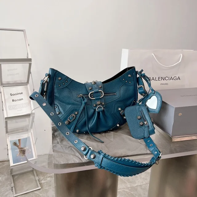 Balenciaga Shoulder Bags Studded Buckle Bag with Detachable Pouch product detail image 2