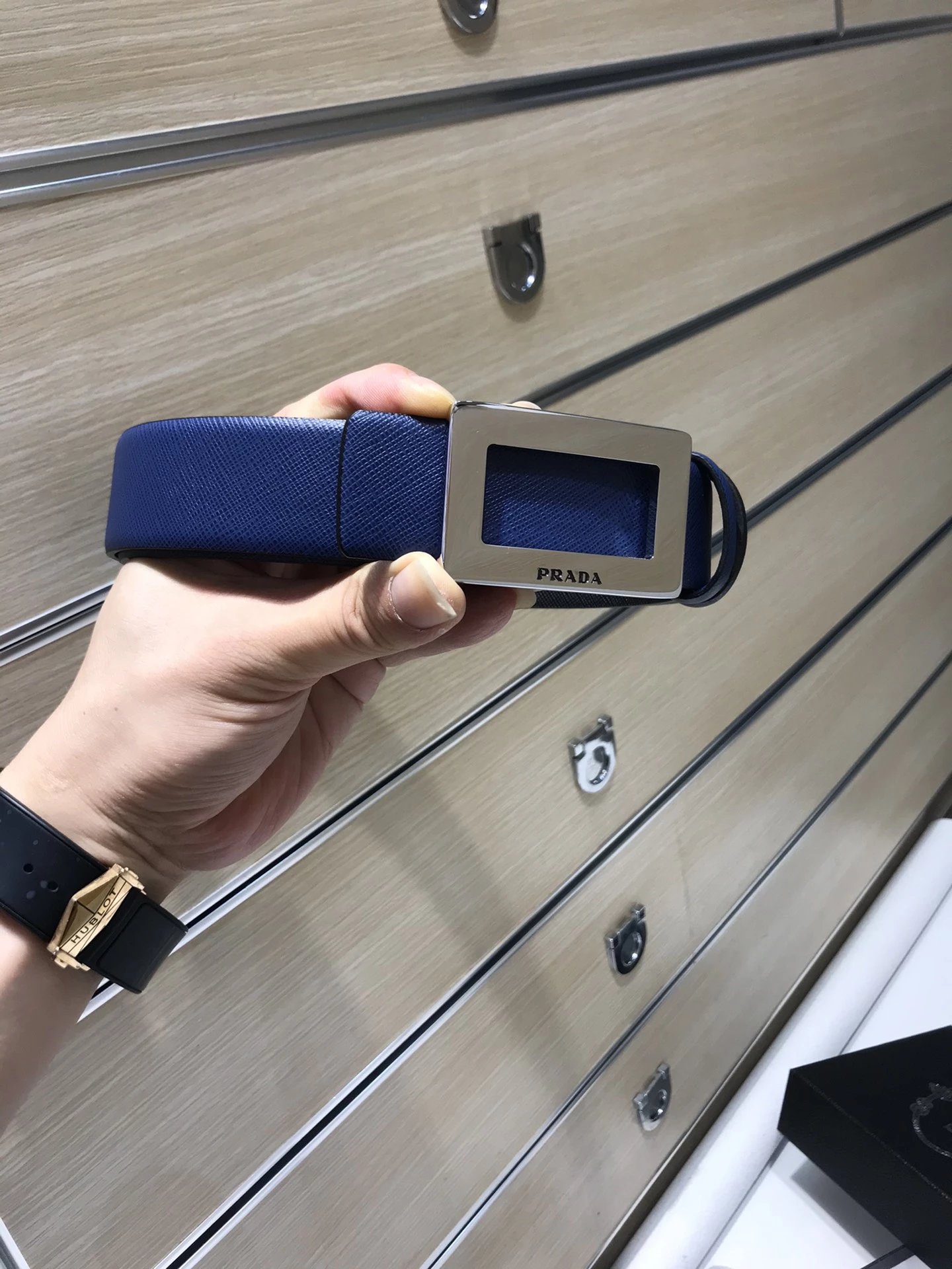 Prada Reversible Leather Belt Black / Gold - 9