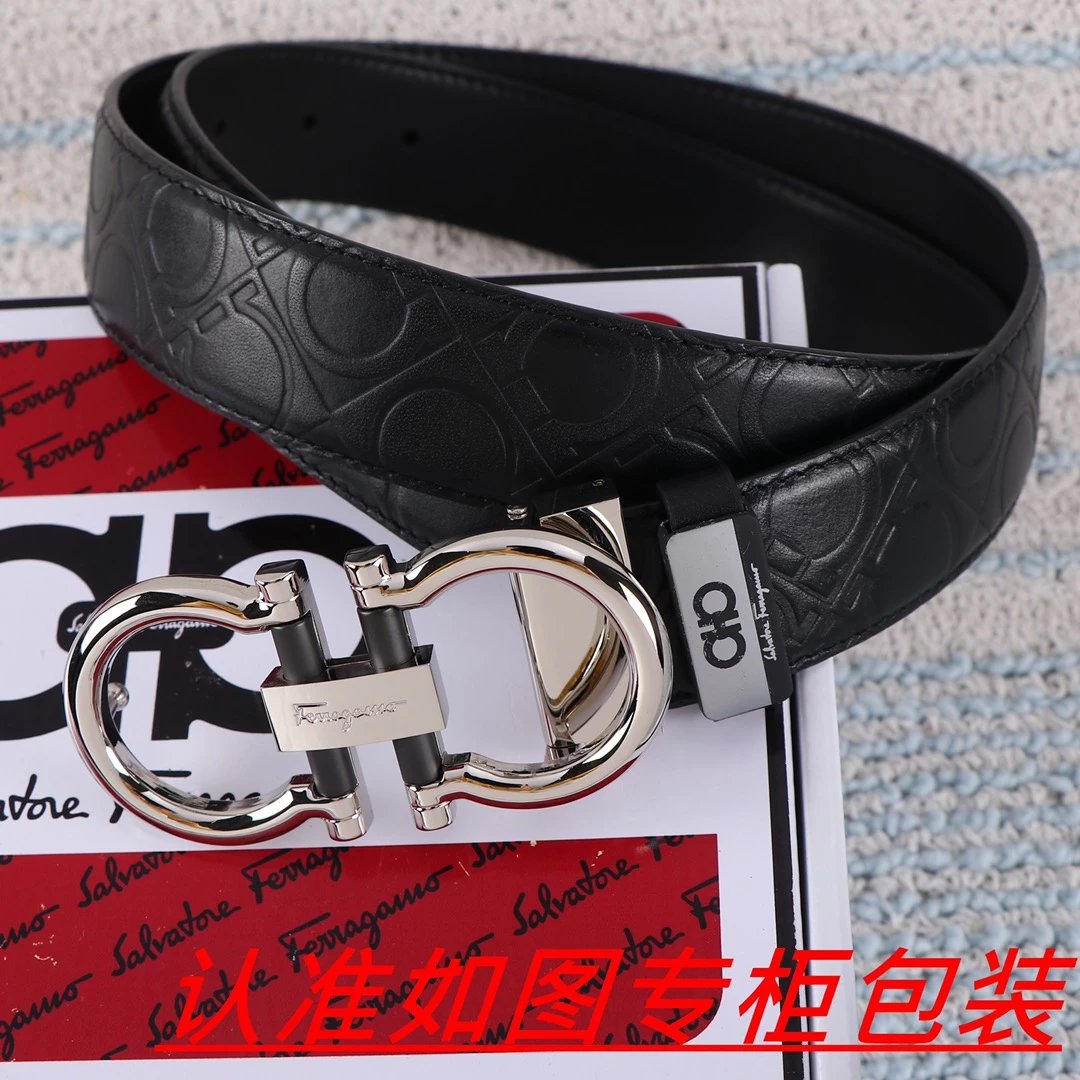 Salvatore Ferragamo Gancini Leaf-Embossed Gold Buckle Black Leather Belt - 3