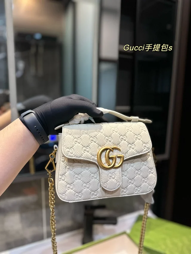 Gucci Crossbody Bags Top-handle flap bag with chain strap and Double G hardware product detail image 4