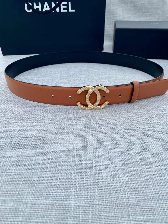 Chanel Belts Crystal Double-C Buckle Belt product detail image 13