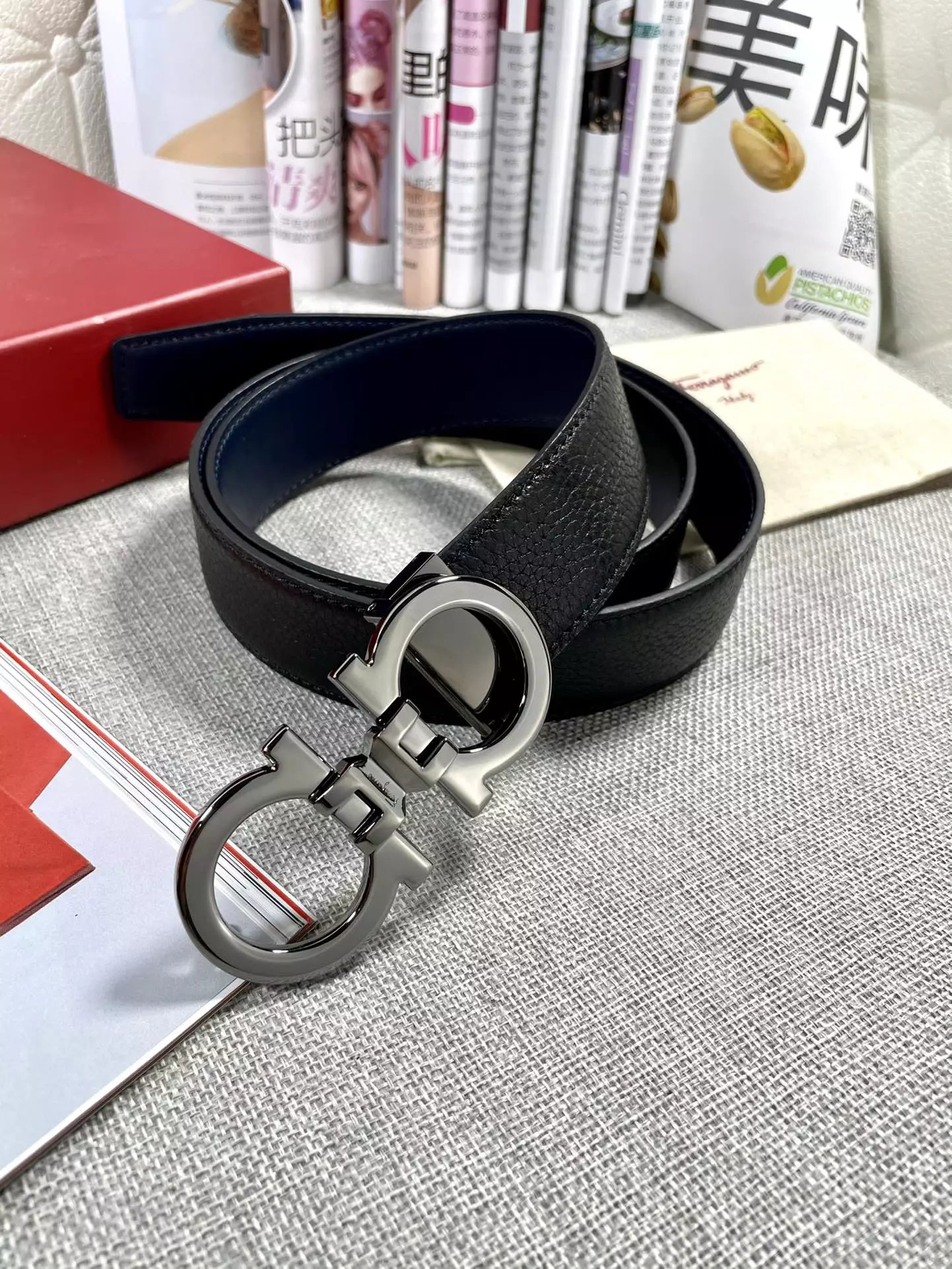 Salvatore Ferragamo Gancini Buckle Black Leather Belt - 7