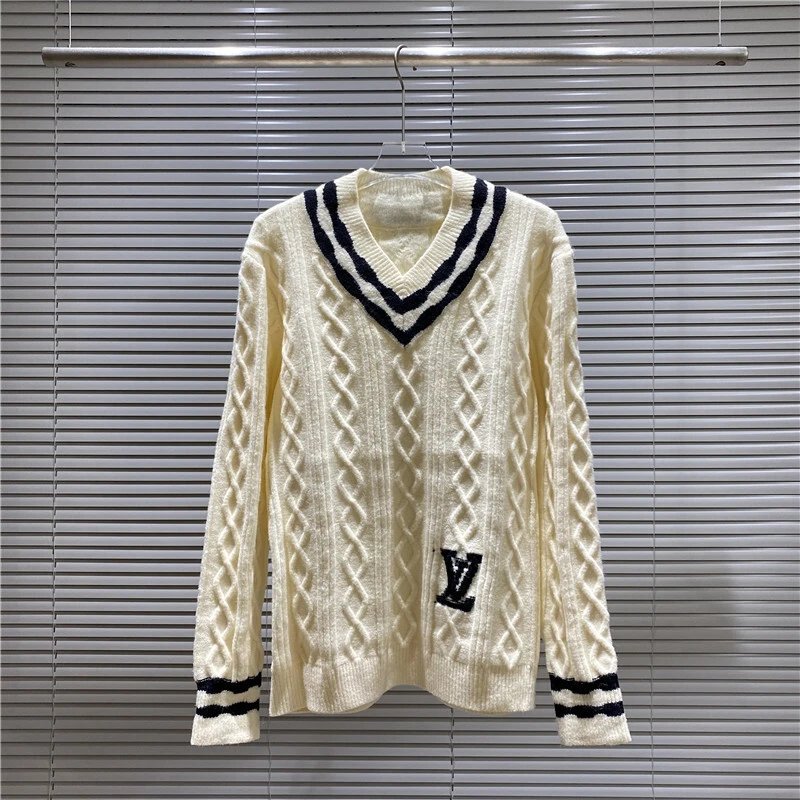 Louis Vuitton Knitwear Crewneck knit sweater with LV patch — 08