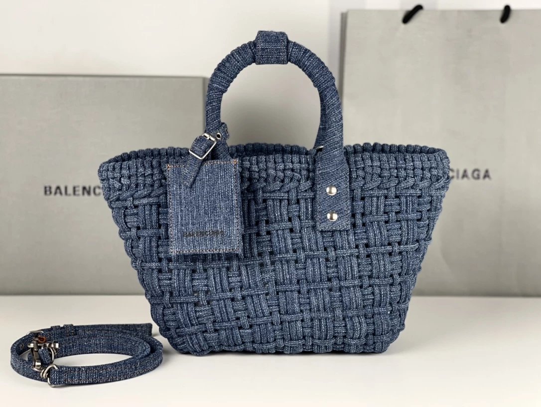 Balenciaga Hourglass Mini Black Quilted Chain Bag Shoulder Bags - 7
