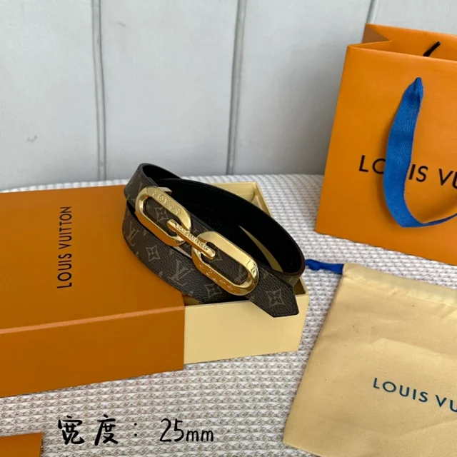 Louis Vuitton Belts LV Buckle Belt product detail image 9