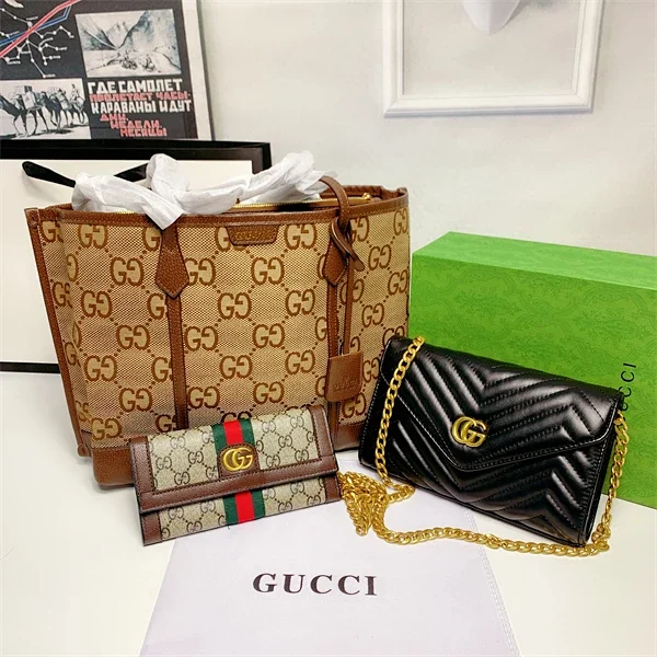 Gucci Handbags Monogram chain-strap flap bags product detail image 14