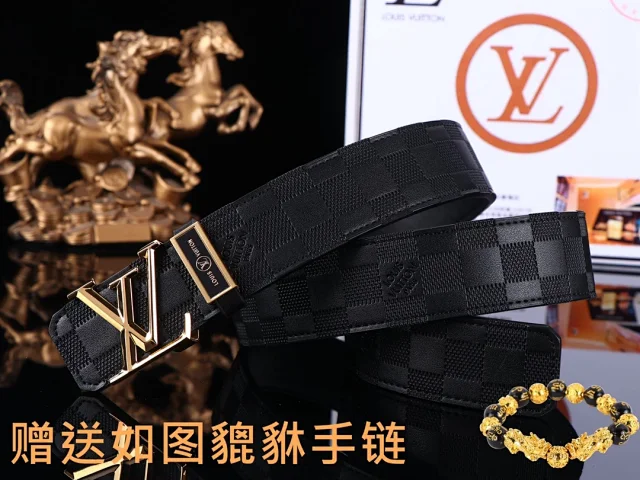 Louis Vuitton Belts LV Initials buckle belt product detail image 7