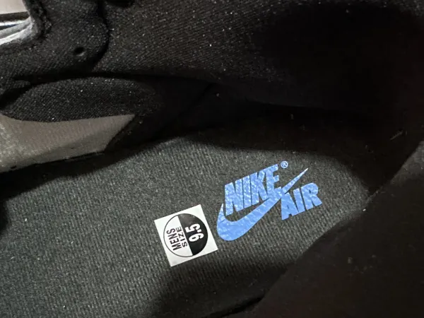 Air Jordan 1 High OG Pine Green Sneakers - 17