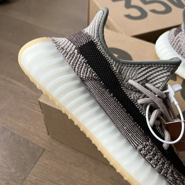adidas Sneakers Yeezy Boost 350 V2 knit product detail image 56