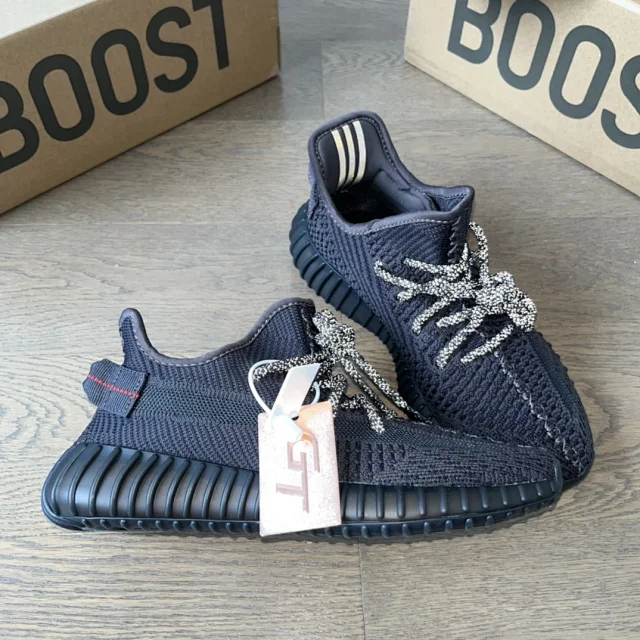 adidas Sneakers Yeezy Boost 350 V2 knit product detail image 27