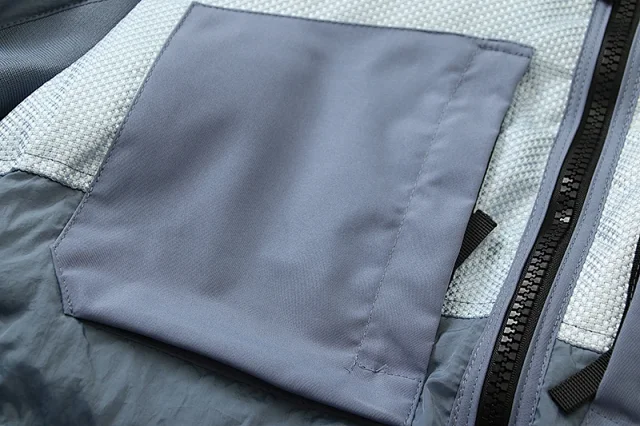 Stone Island Hooded Puffer product detail image 20