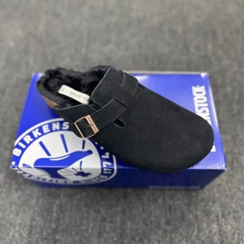 Half-pack padded (black suede with black fur)