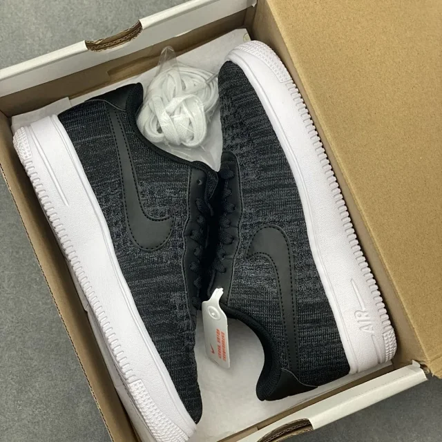 Nike Sneakers Air Force 1 Low with skeletal Swoosh detail product detail image 34