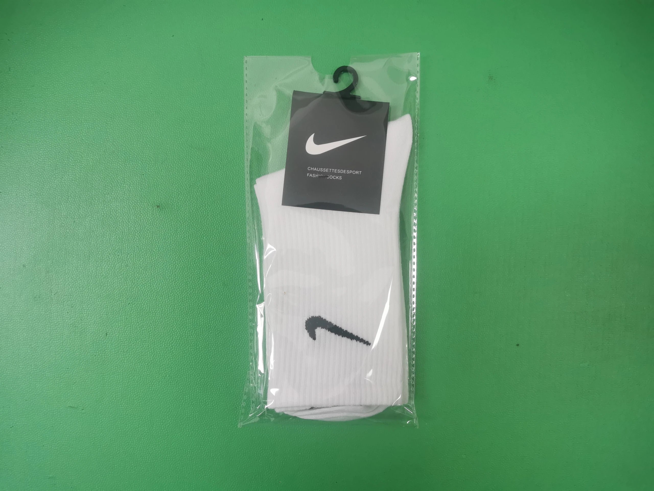 Nike Swoosh Logo Crew Socks White