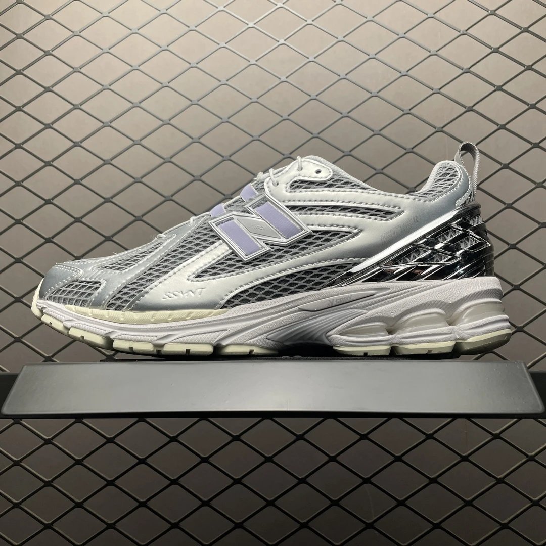 New Balance M1906RBT Silver