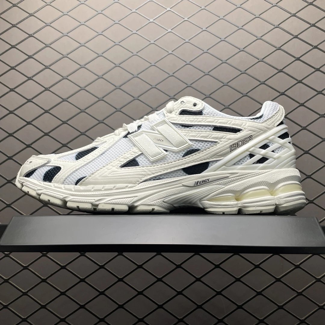 New Balance M1906RPC White Black