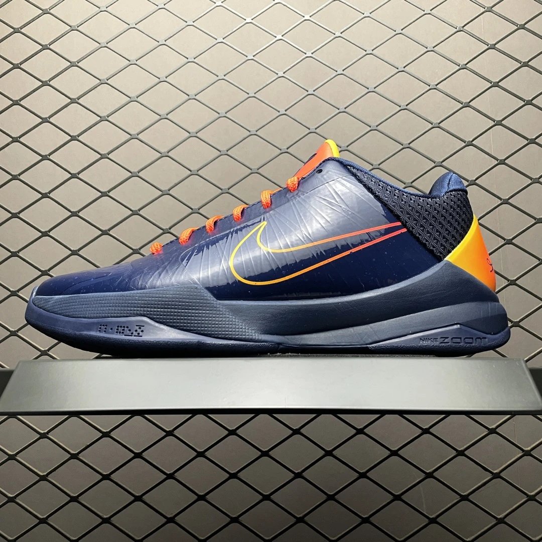 Kobe 5 Clark IM3207-400