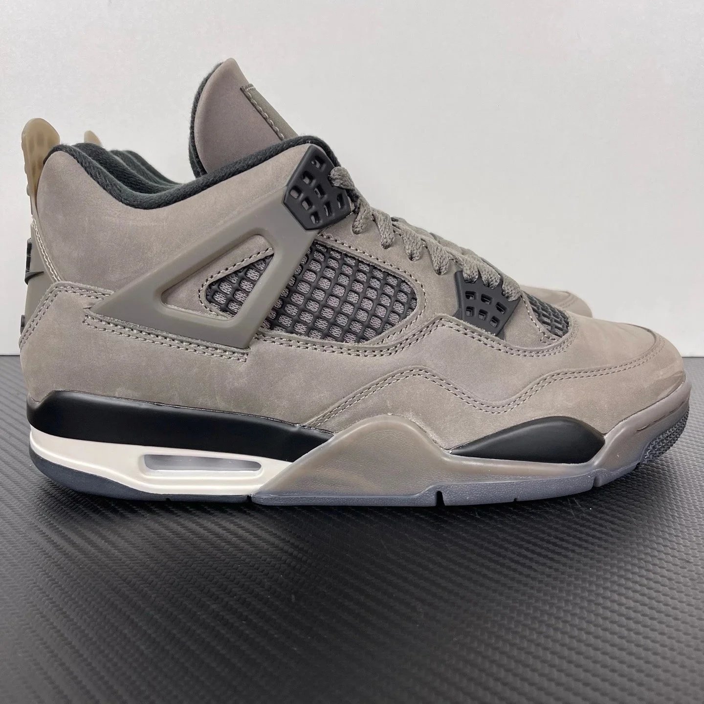 AJ4 Brown FV5029-200