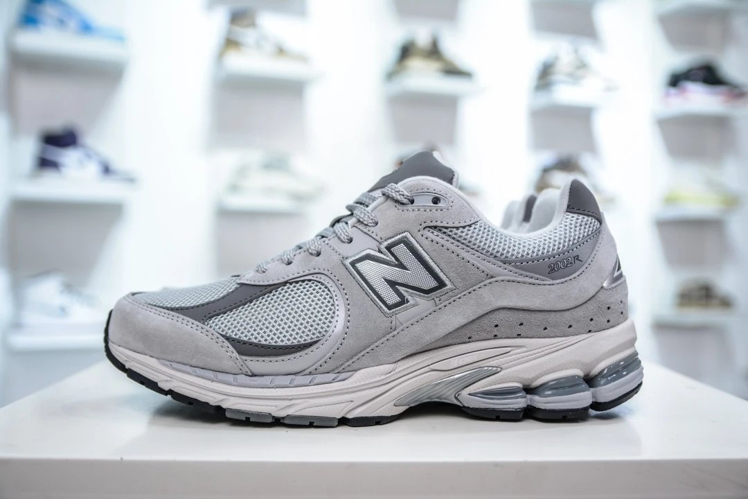 New Balance ML2002R0 Cloudy Gray