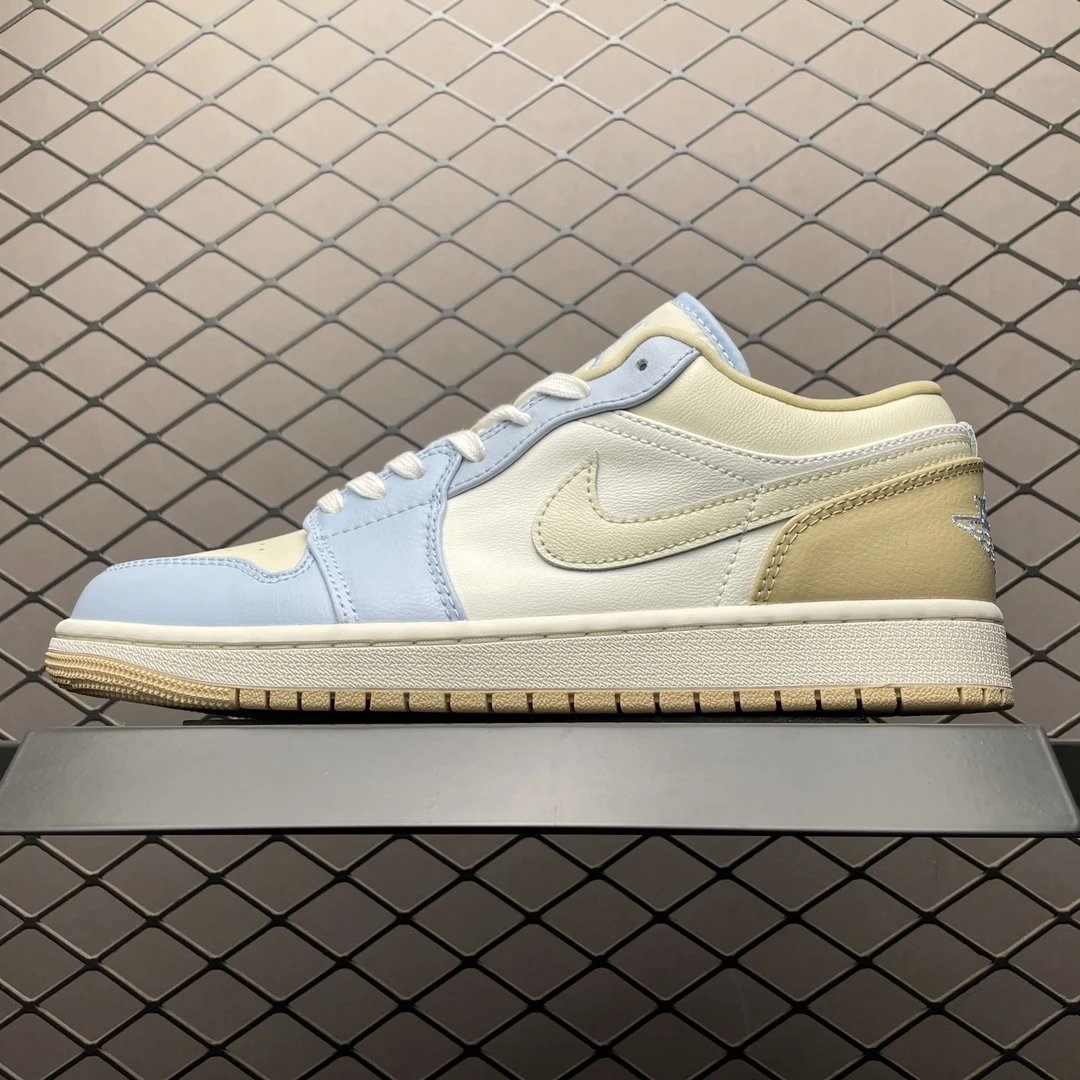 AJ1 Low White Powder HQ4186-111
