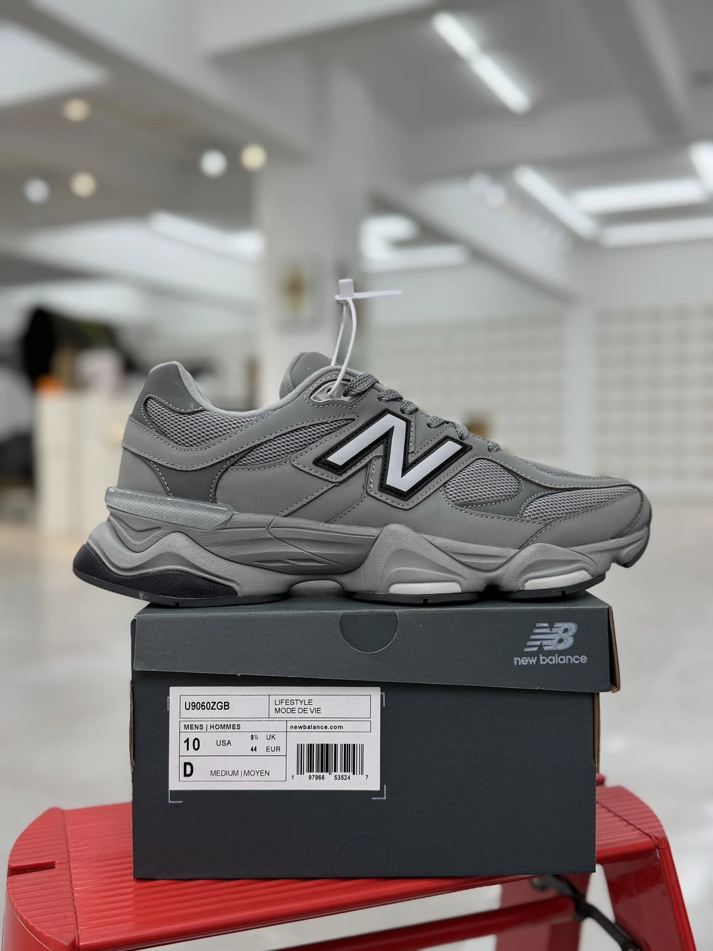 Grey U9060ZGB