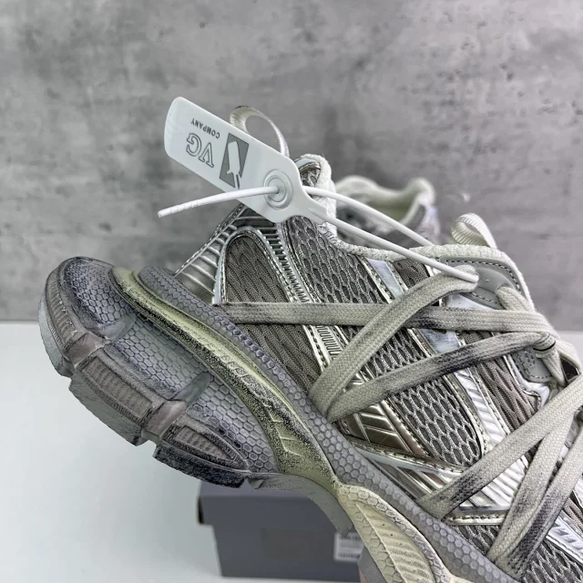 Balenciaga Sneakers 3XL Extreme Laces product detail image 31