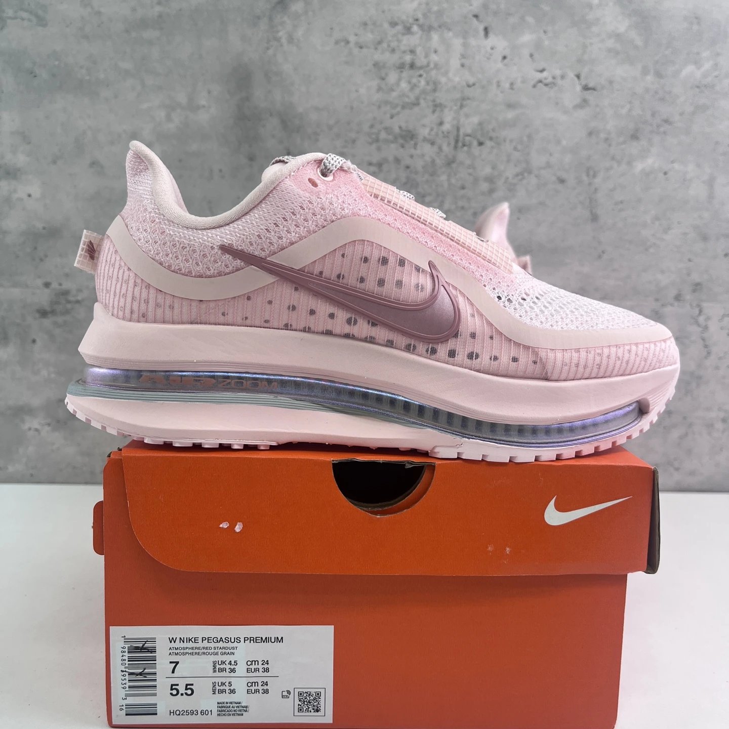 Pink HQ2593-601