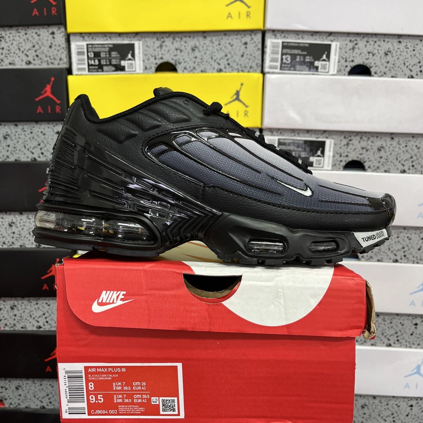 Nike Air Max Plus 3 OG Black Wolf Grey CJ9684-002
