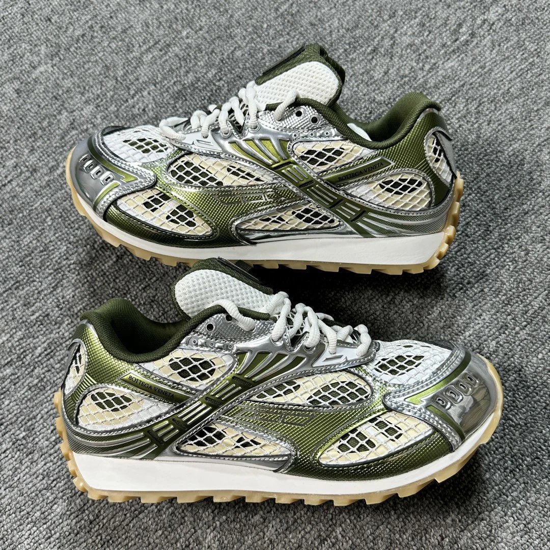 755915V2X402848 Olive Green